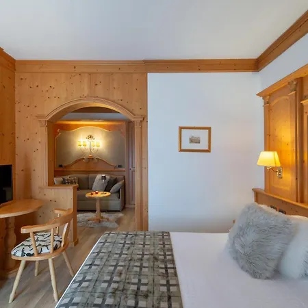 Hotel Brunet - The Dolomites 4*